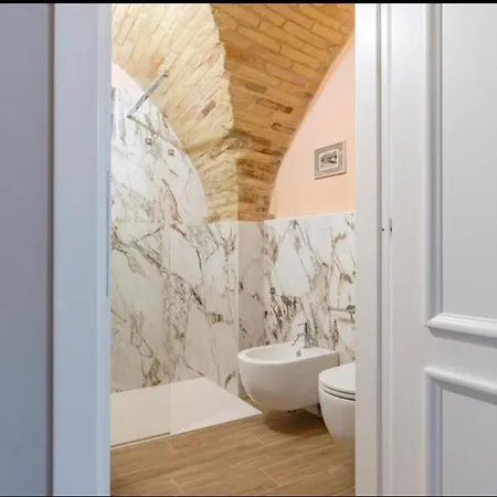 Al Miracolo Apartment *